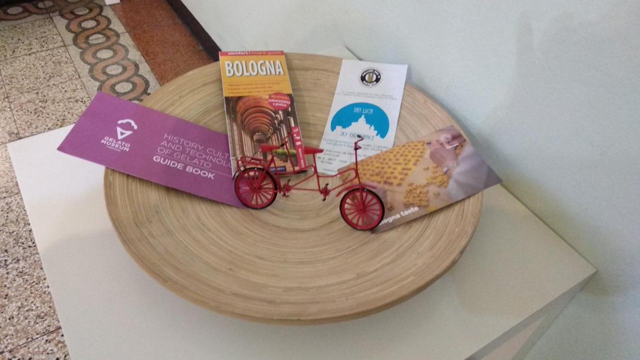 Homeinbo Bologna Esterno foto